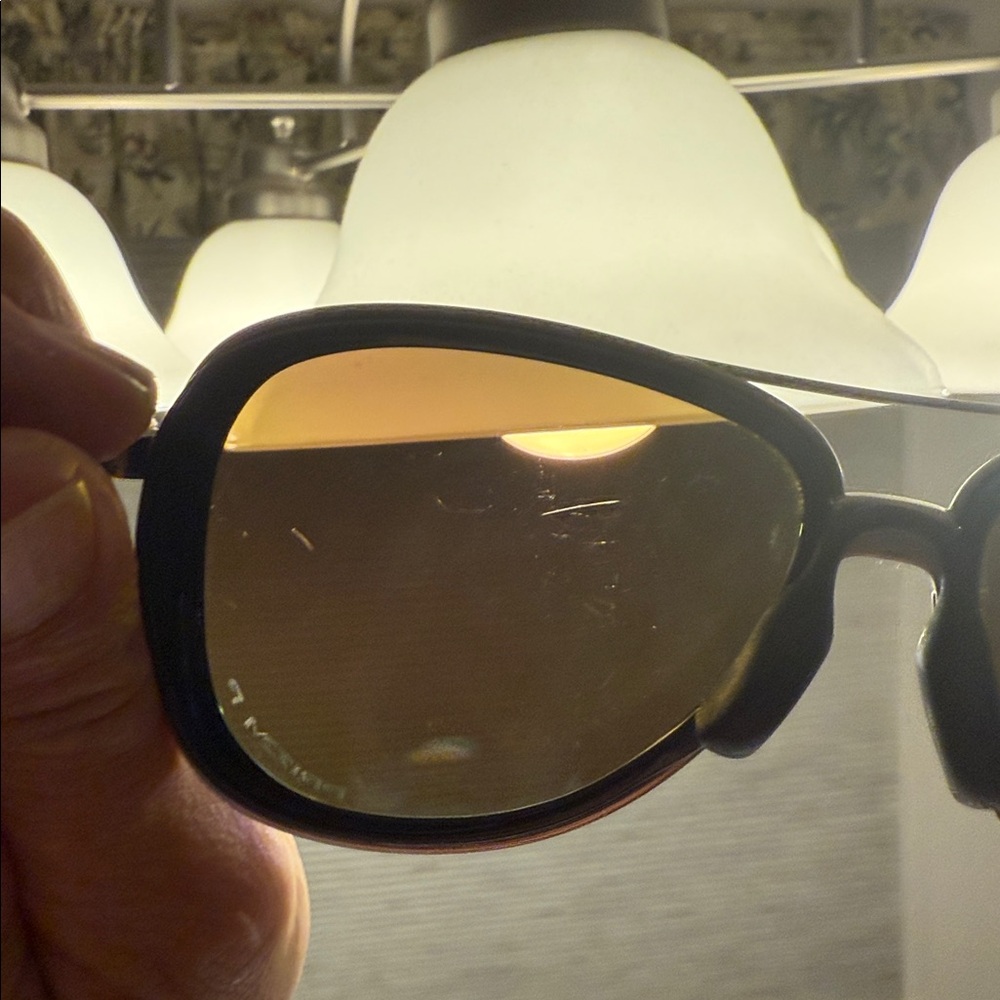 Oakley Split Time Mens Polarized
Aviator Sunglasses 004129  58,13|133 - Picture 5 of 16